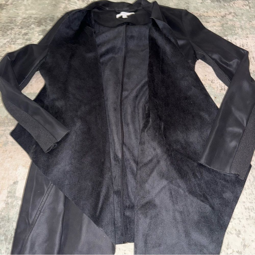 Wren & Willa Elegant Black Women's Jacket